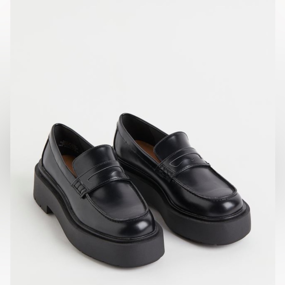 ALMOST NEW H&M chunky loafers